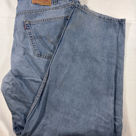 VTG Levi's 560 Blue Loose Fit Tapered Leg Jeans Made in USA READ - Picture 1 of 15